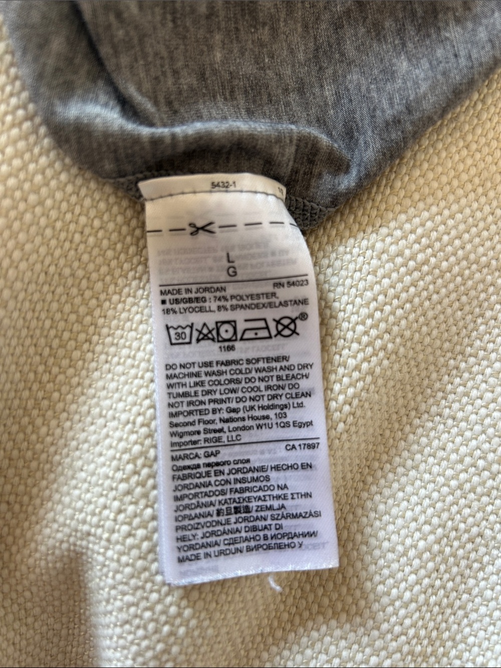 GapFit Gray Racerback Tank Top - Picture 4 of 4